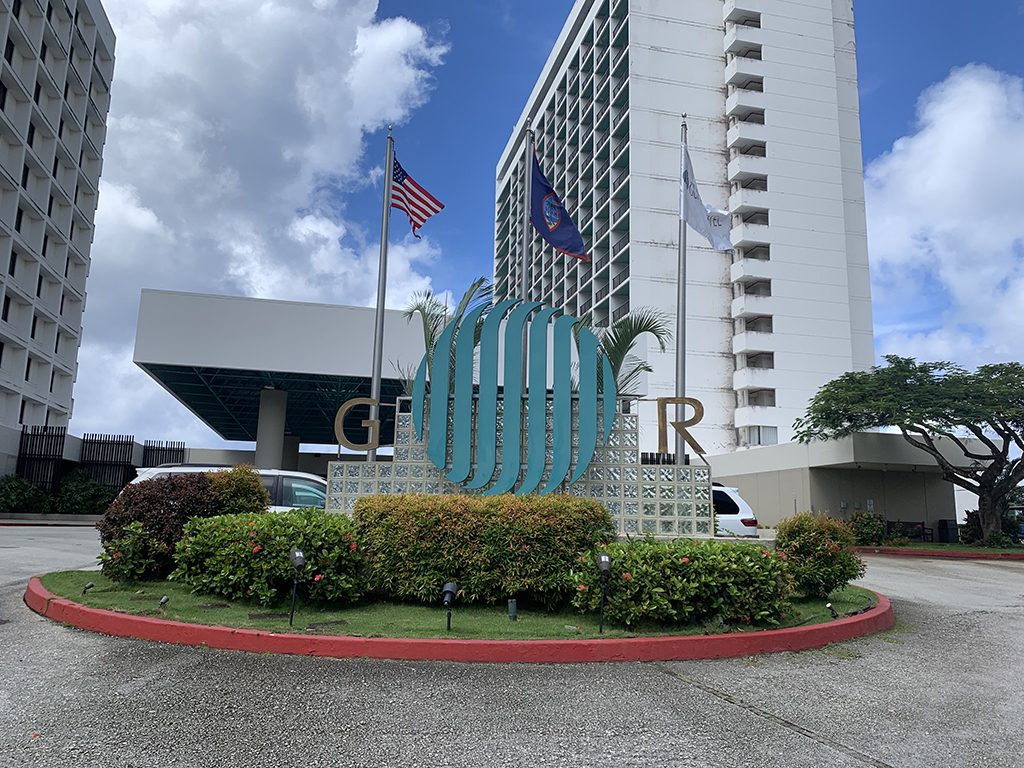 リーフホテル センチュリーXXI バー & バーベキュー  GUAM REEF HOTEL Poolside Bar & BBQ Century XXI