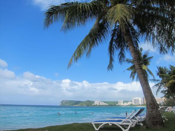 グアム巡りには安心のタイコーレンタカーを